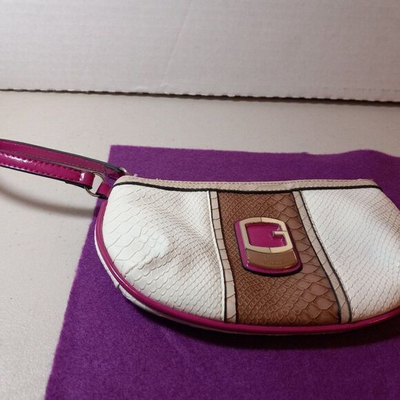 Guess Wristlet & Wallet Cottagecore Wedding Prom - Picture 10 of 14